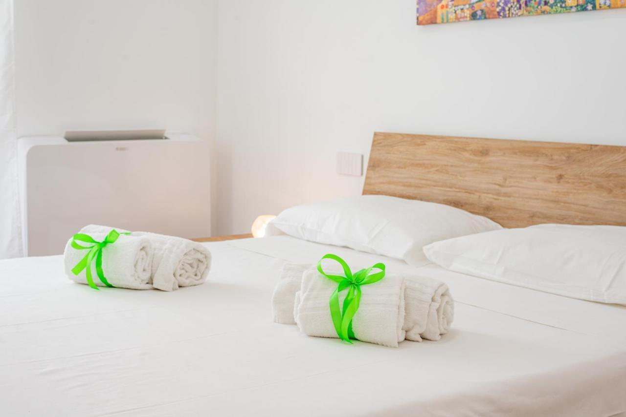 Central Station Apt With Parking Bari Esterno foto
