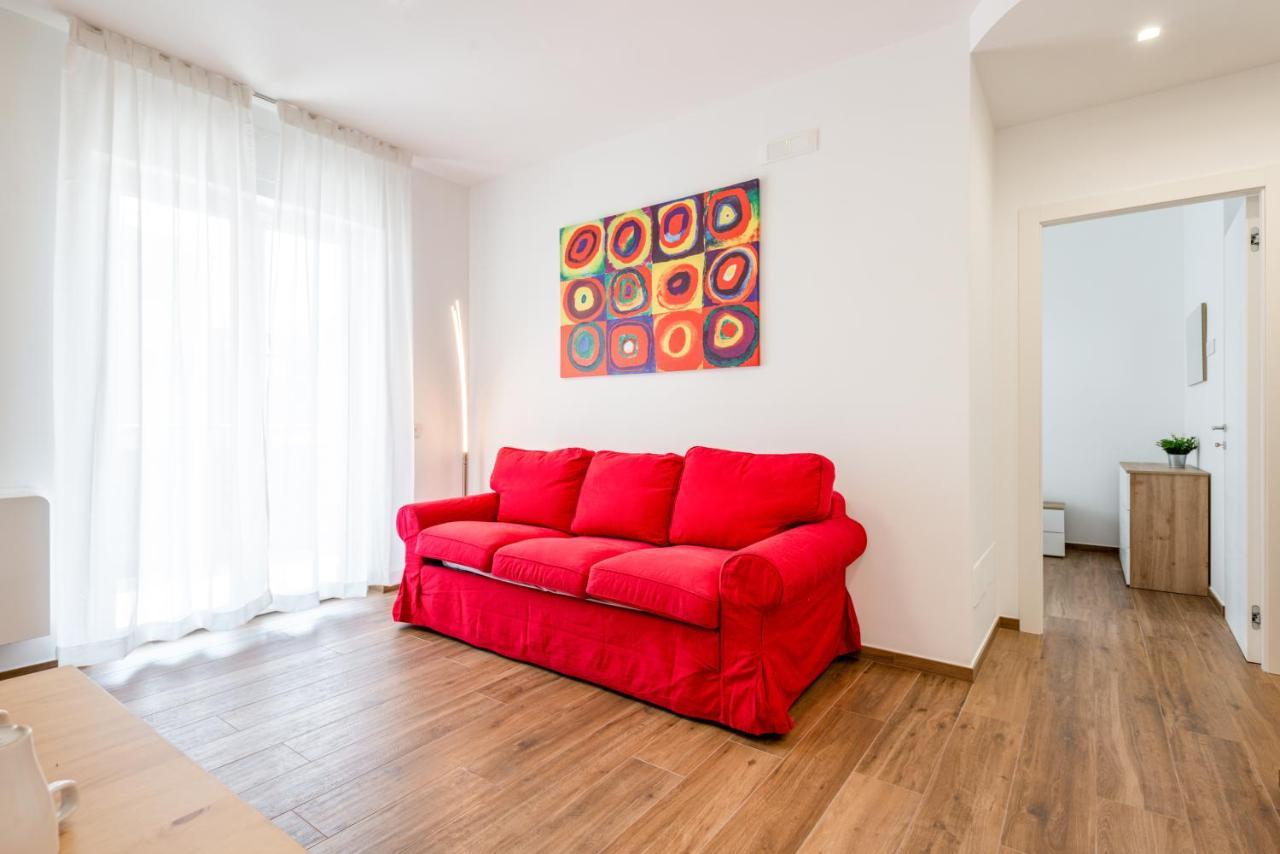 Central Station Apt With Parking Bari Esterno foto